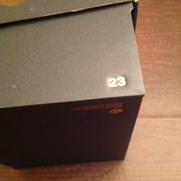 Air Jordan 1 Mid Men's Concord/White/Black/Taxi Sneakers -USA Size:11.5- NIB - Picture 14 of 14